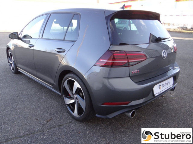 View of Volkswagen Golf GTI Performance .
