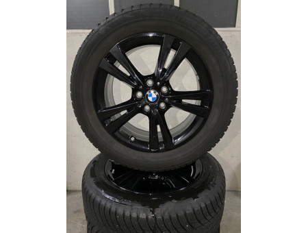 Winterräder Original BMW X1 F48 X2 F39 Doppelspeiche 385 Schwarz Bridgestone 225/55R17