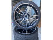 Winterradsatz Original Porsche Turbo S 20"+21" Zentralverschluss Felgen Michelin 245/35 R20 + 305/30 R21 992044601AB