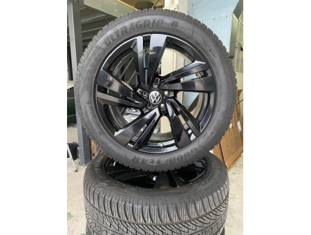 Winterr&auml;der Original Volkswagen "Nevada" in Schwarz Glanz, 4 Leichtmetallr&auml;der 9 J x 20, 285/45 R 20V 760601025S